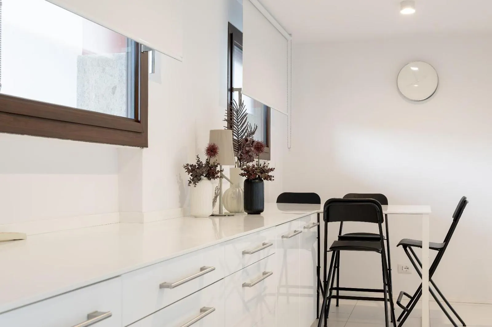 B44 Balcony Apartment Desenzano del Garda